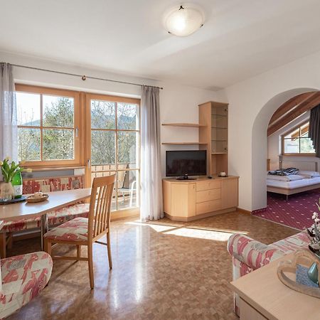 Trinnerhof- Hof Chalets Und Obsthof Mit Zimmer Natz-Schabs 외부 사진
