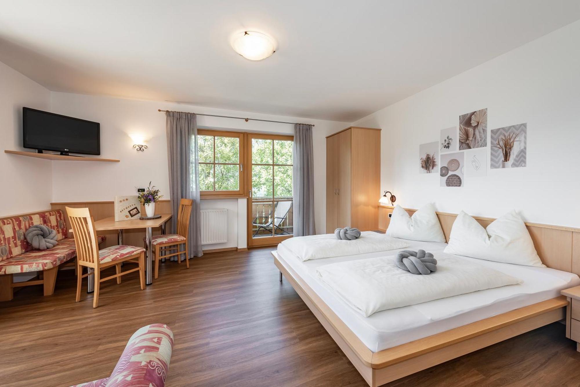 Trinnerhof- Hof Chalets Und Obsthof Mit Zimmer Natz-Schabs 외부 사진